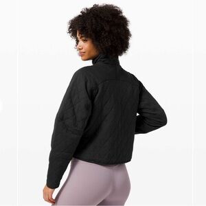 🖤 A warm hug! LULULEMON Quilted Calm zip jacket coat Primaloft & pockets, 6 EXC